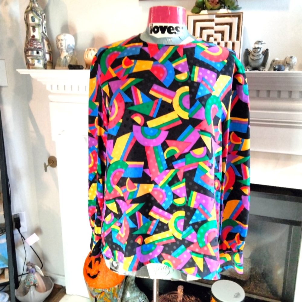 Vintage 1980s 90s 100% silk blouse geometrical shapes sz 14